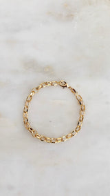 Essential Oval Link Mini Bracelet