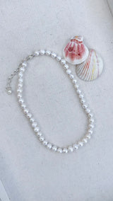 Audrey Pearl Choker Necklace