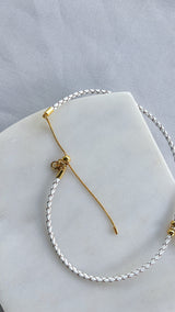 Sole Pearl Choker Necklace
