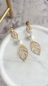 Elara Leaf Drop Earrings