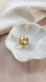Contour Ring