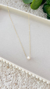 Luna Thread Necklace