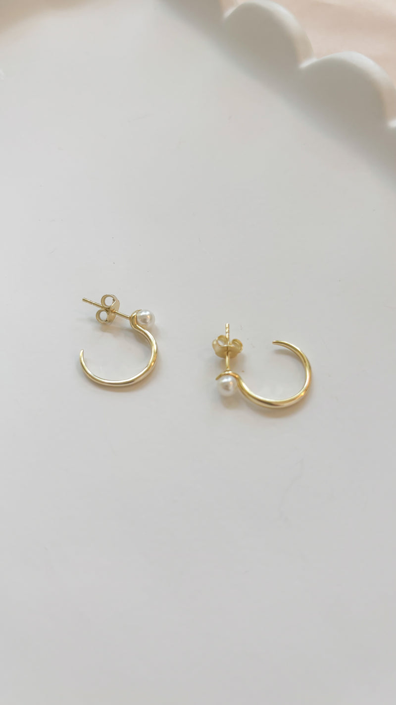 Katerina Pearl Hoop Earrings