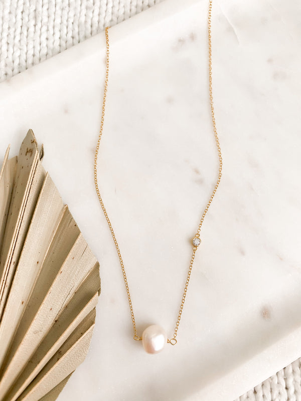 Nina Pearl Necklace